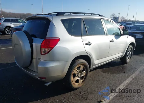 2007 Toyota Rav4 из США, поврежденный, VIN JTMBD33V675077555